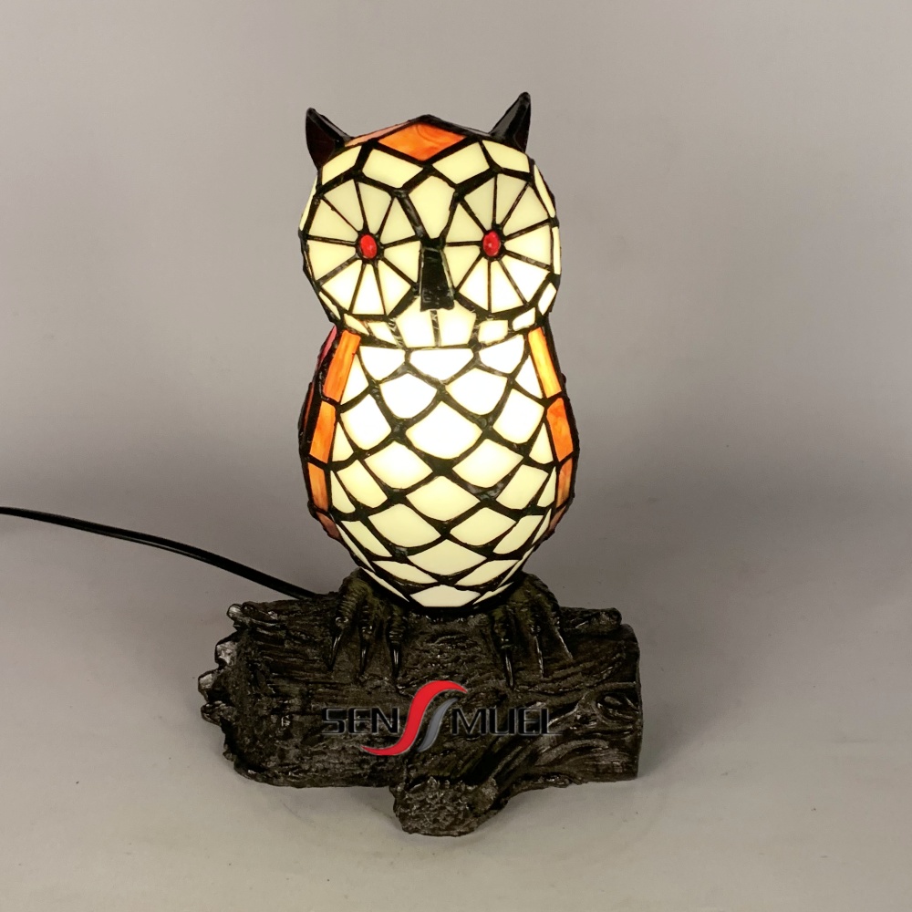 Tiffany Table Lamp